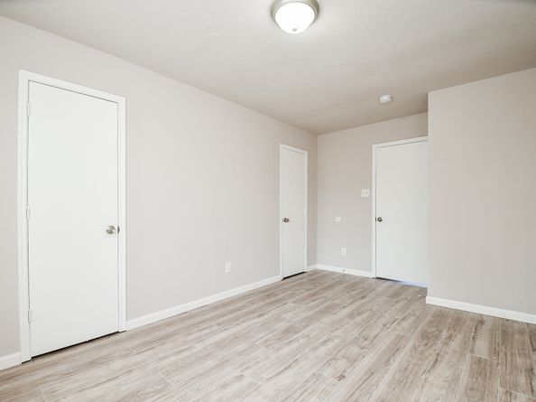 11659 Evesborough Drive, Houston TX 77099