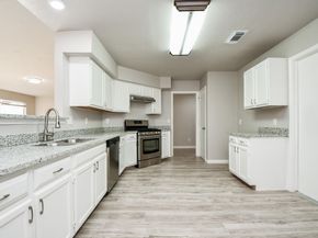 11659 Evesborough Drive, Houston TX 77099