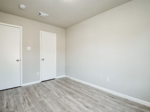 11659 Evesborough Drive, Houston TX 77099