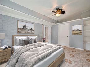 10659 Hazelhurst Drive, Houston TX 77043