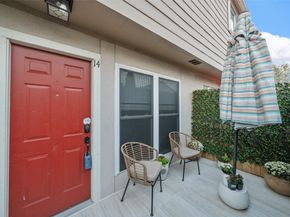 6410 Ferris Drive 14, Houston TX 77081