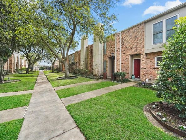 6410 Ferris Drive 14, Houston TX 77081