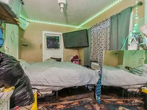 7037 Avenue L, Houston TX 77011