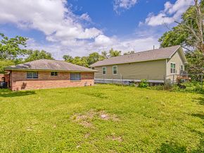 11058 Vailview Drive, Houston TX 77016