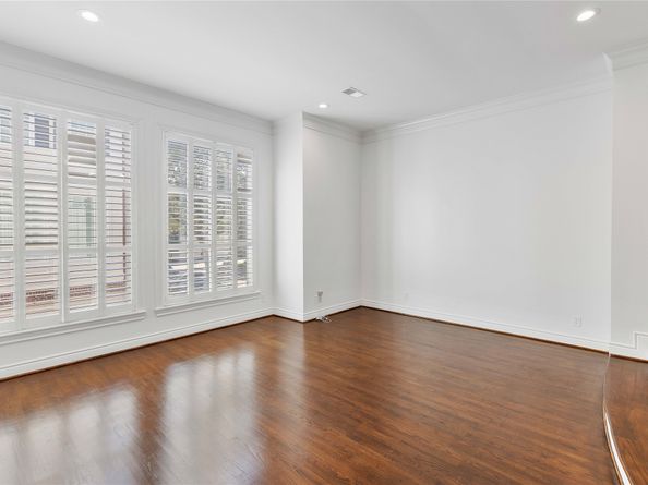 1908 Greenwich Place Drive, Houston TX 77019