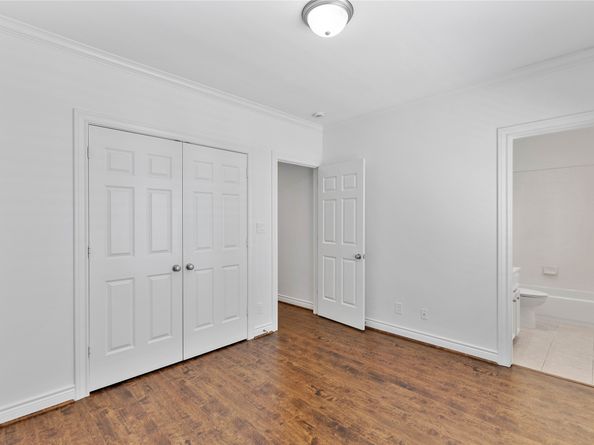 1908 Greenwich Place Drive, Houston TX 77019
