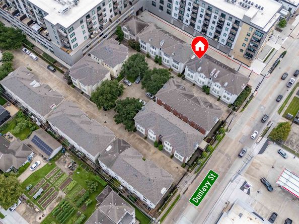 1908 Greenwich Place Drive, Houston TX 77019
