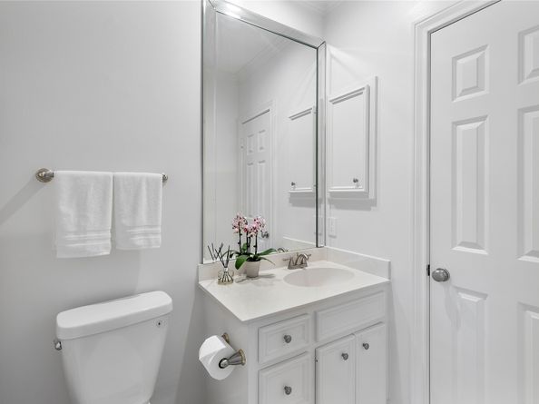 1908 Greenwich Place Drive, Houston TX 77019