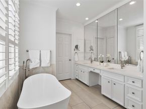 1908 Greenwich Place Drive, Houston TX 77019