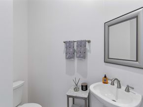 1908 Greenwich Place Drive, Houston TX 77019