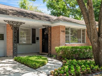 5310 Hialeah Drive
