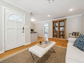 5310 Hialeah Drive, Houston TX 77092