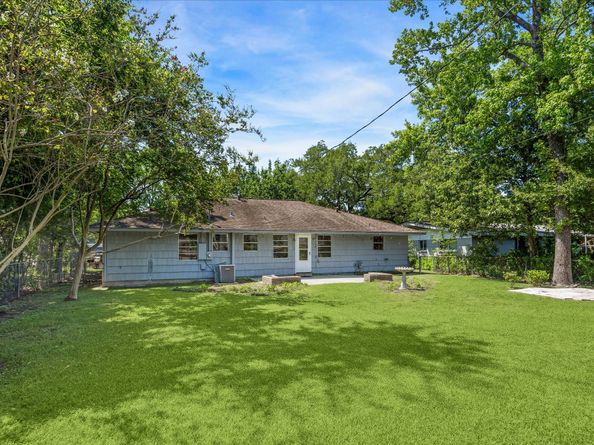 5310 Hialeah Drive, Houston TX 77092