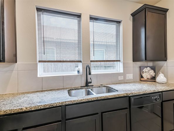 15603 Lakewood Terrace Drive, Tomball TX 77377