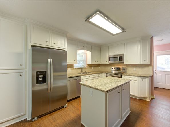 811 Strange Drive, Richmond TX 77406
