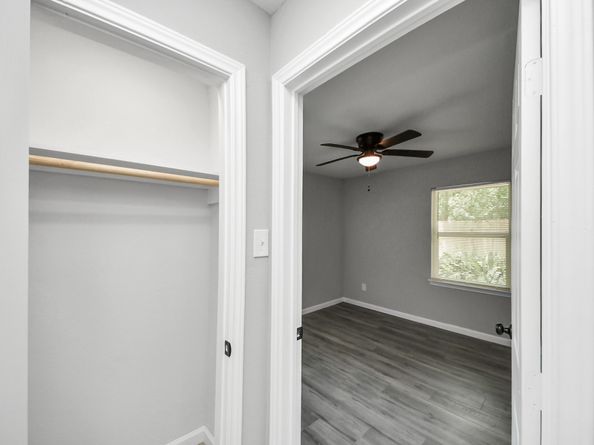 4306 Brisbane Street, Houston TX 77047