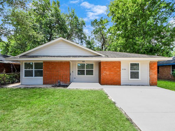 4306 Brisbane Street, Houston TX 77047