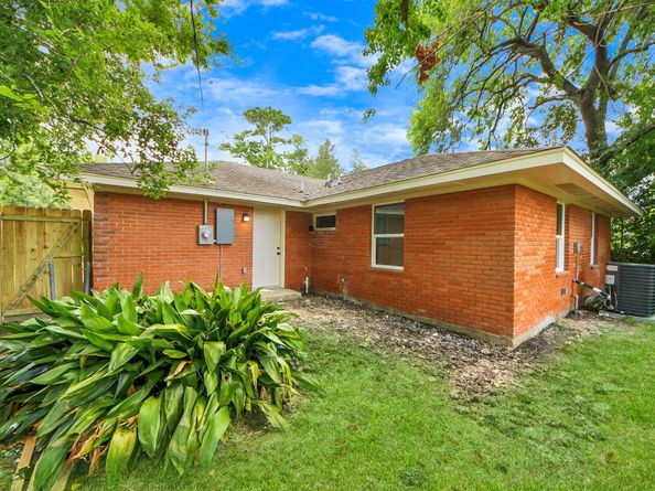 4306 Brisbane Street, Houston TX 77047
