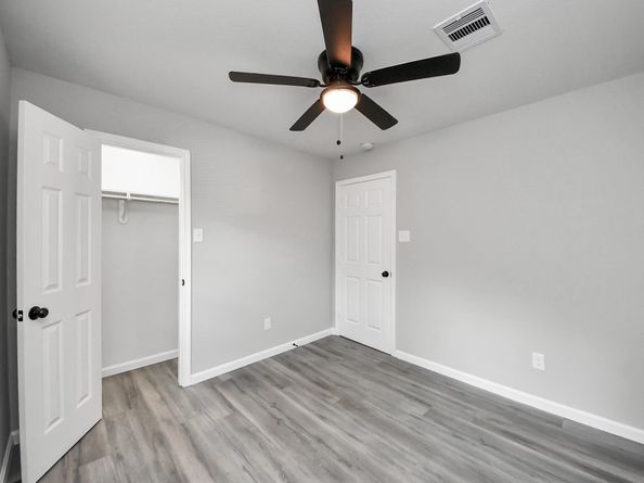 4306 Brisbane Street, Houston TX 77047
