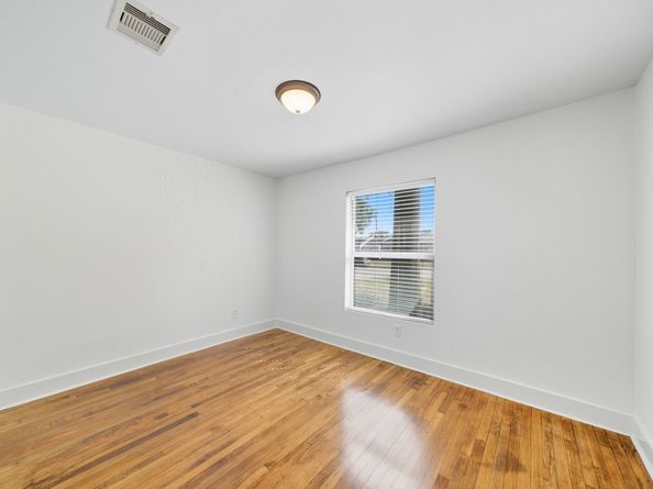 61 Trenwood Lane, Houston TX 77022