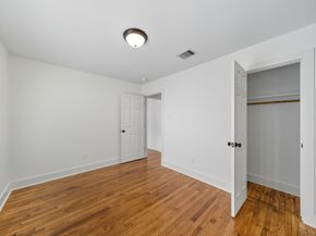 61 Trenwood Lane, Houston TX 77022