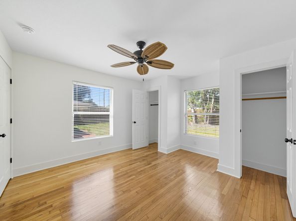 61 Trenwood Lane, Houston TX 77022