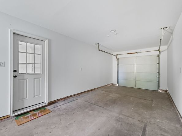 61 Trenwood Lane, Houston TX 77022