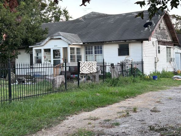 8248 Park Terrace, Houston TX 77017