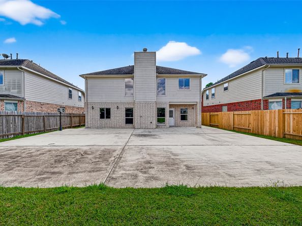 4202 Maurice Way, Stafford TX 77477