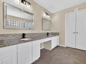 4202 Maurice Way, Stafford TX 77477