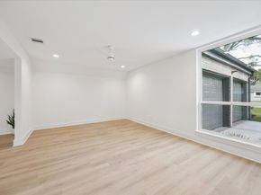 10607 Overbrook Lane, Houston TX 77042
