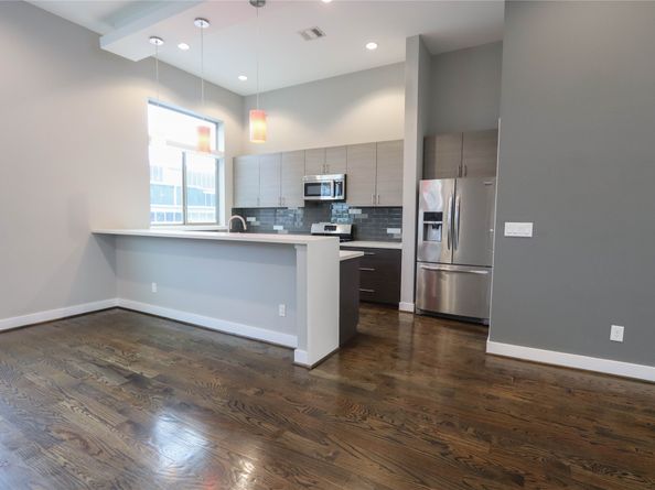 3215 Garrow Street, Houston TX 77003