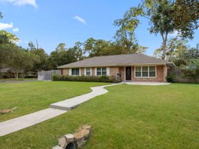 1701 Parana Drive, Houston TX 77080