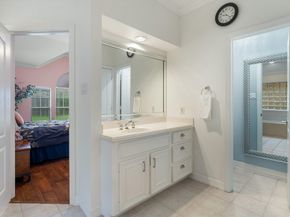 2429 Baycrest Drive, Houston TX 77058