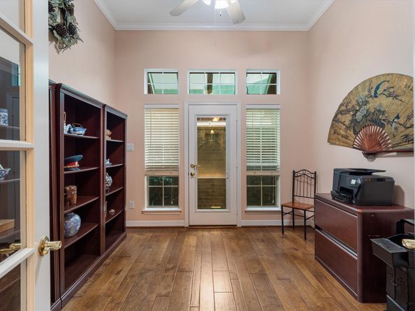 2429 Baycrest Drive, Houston TX 77058
