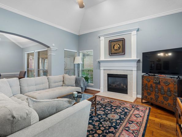 2429 Baycrest Drive, Houston TX 77058