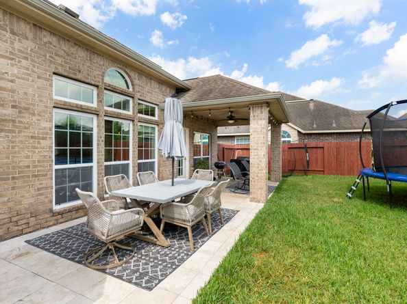 6223 Pinewood Heights Drive, Spring TX 77389