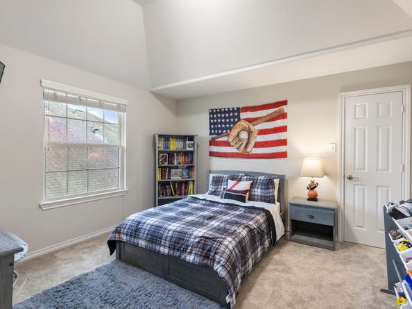 6223 Pinewood Heights Drive, Spring TX 77389