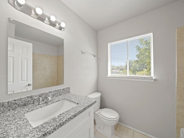 3203 Ripplebrook Drive, Houston TX 77045