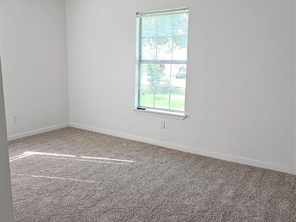 5215 Myrtlewood Street, Houston TX 77033