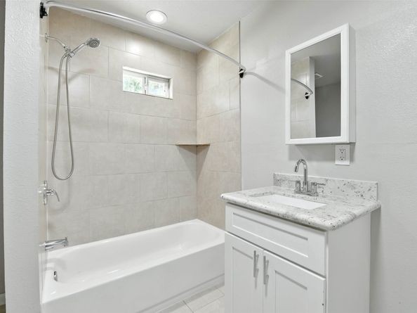 5017 Boicewood Street, Houston TX 77016