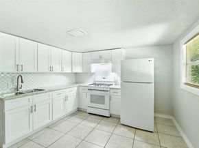 5017 Boicewood Street, Houston TX 77016