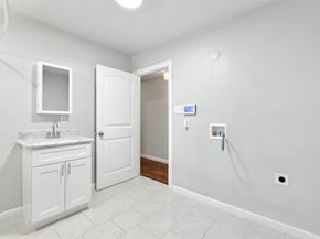 5017 Boicewood Street, Houston TX 77016