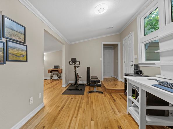 2201 Bartlett Street, Houston TX 77098