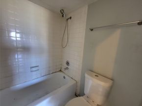 2626 Holly Hall Street 403, Houston TX 77054