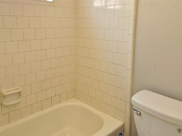 13211 Whitchurch Way, Houston TX 77015