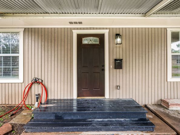 1206 Oak Meadows Street, Houston TX 77017