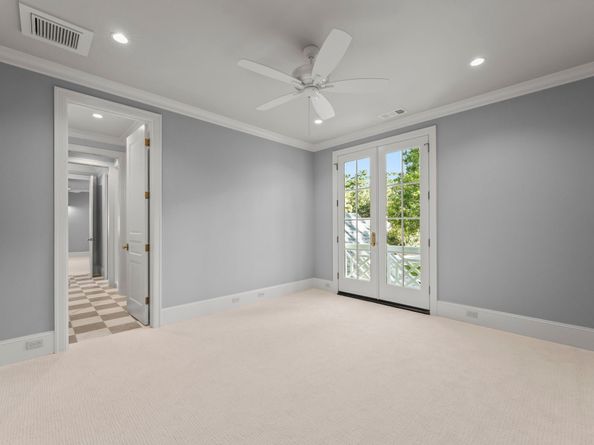 5 Hollymead Drive, The Woodlands TX 77381