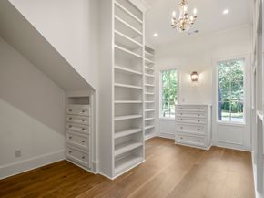 5 Hollymead Drive, The Woodlands TX 77381