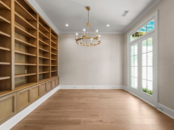 5 Hollymead Drive, The Woodlands TX 77381